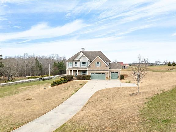 2nd image of 760 Carl Davis Rd