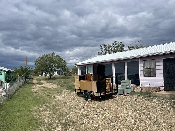3rd image of 708 Don Pedro Ct