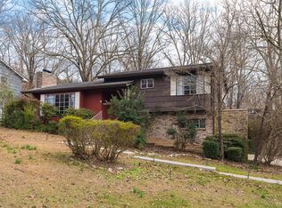 1120 Pilleaux Dr, Knoxville, TN 37912