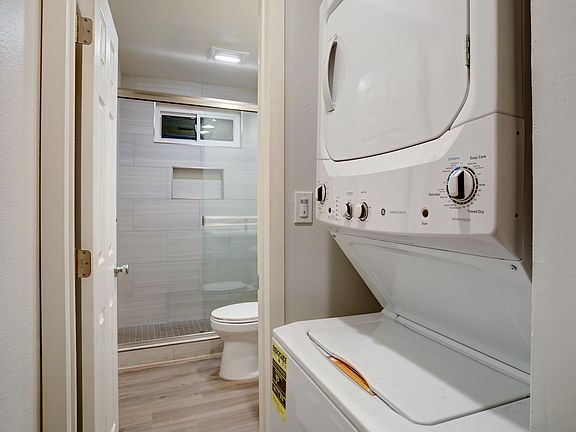 2nd image of 1064 N Escondido Blvd #B