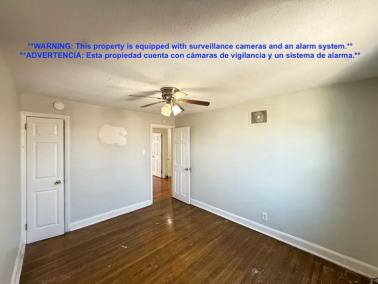 1208 Robbins St — Photo 13