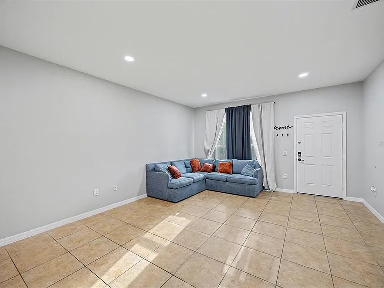 3158 Sun Lake Ct #A — Photo 11