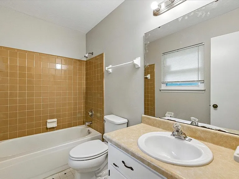 3232 Riddle Dr — Photo 26