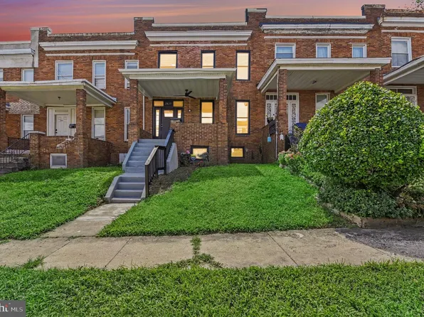 2825 Presstman St, Baltimore, MD 21216
