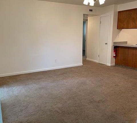 4th image of 1021 Johnfer Way