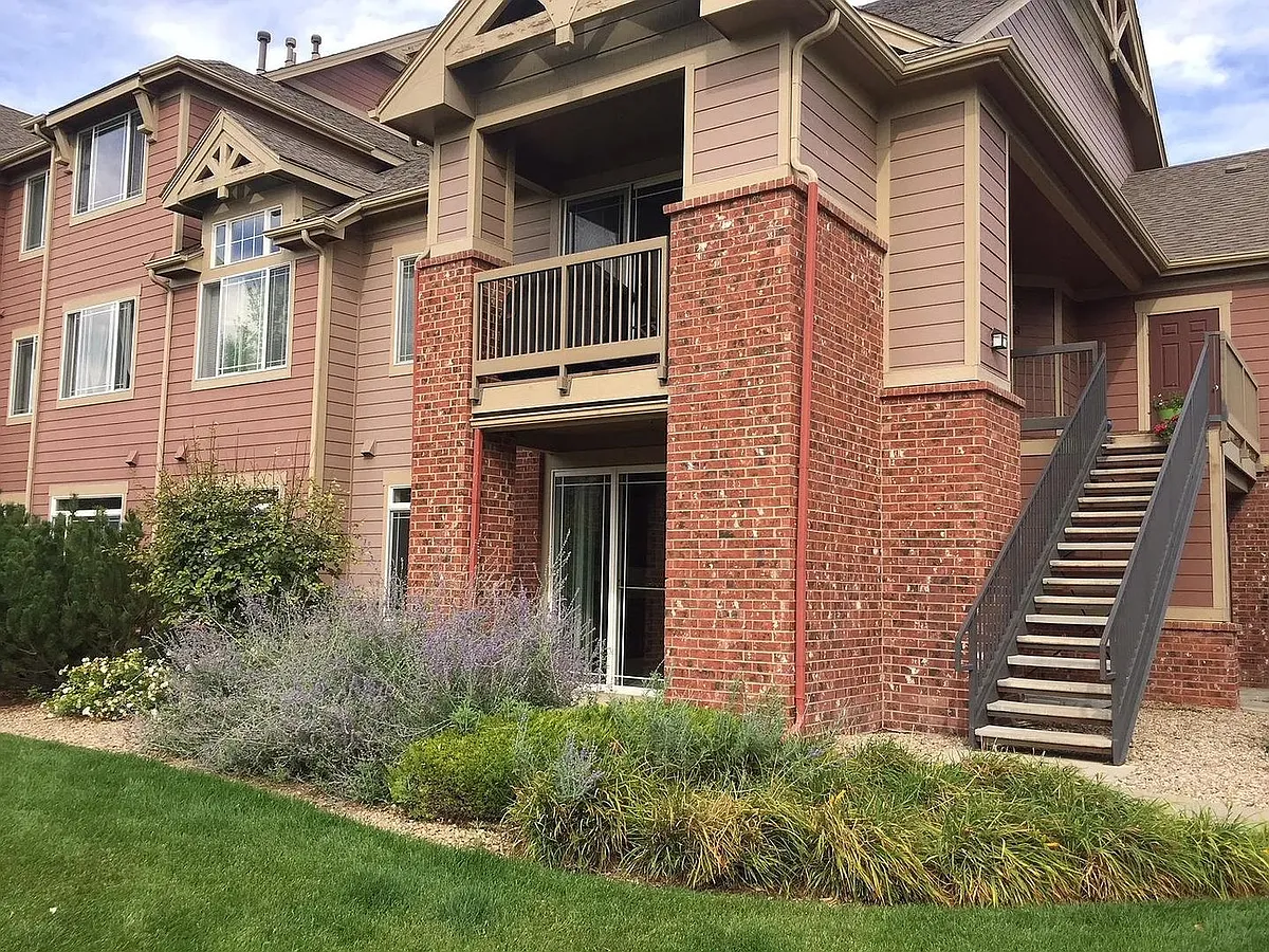 Building Photo - 804 Summer Hawk Dr #1108