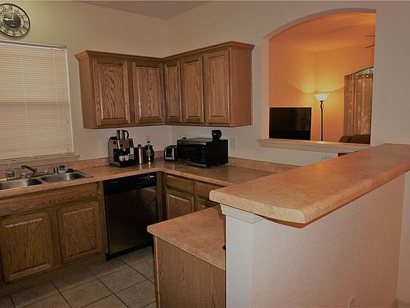 5th image of 11312 Robert Lennox Dr