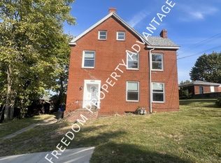 4008 McWhinney St APT 1, Homestead, PA 15120