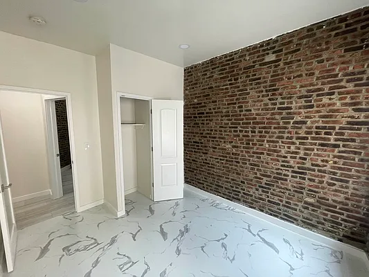 Rented by Eight Horse Realty | media 15