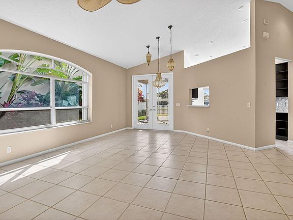 4th image of 6306 Brava Way