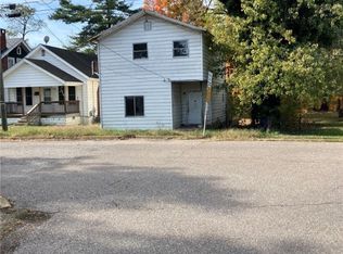 1921 N Main St, Point Pleasant, WV 25550