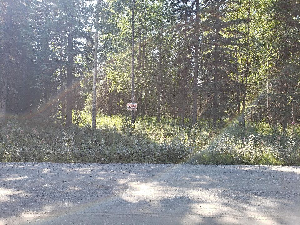 2nd image of 24519 Yukon Rd