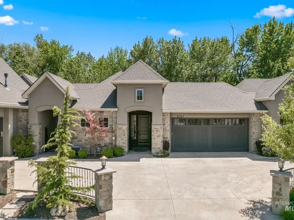 9767 W Tributary Ln, Garden City, ID 83714
