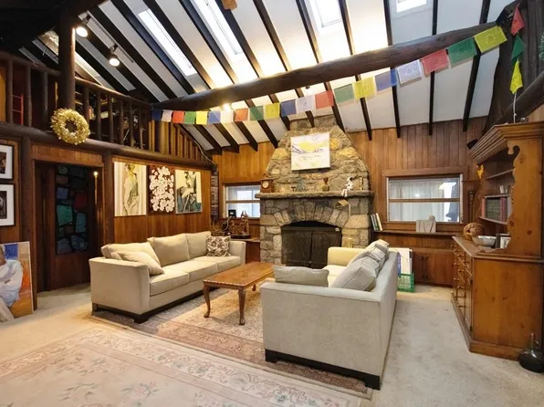 12 Brook Lane, Cortlandt Manor, NY 10567