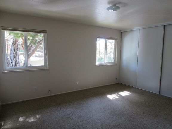 4th image of 610 Gilbert Ave #35
