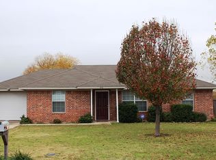 310 Joe Lee Rd, Rogers, TX 76569