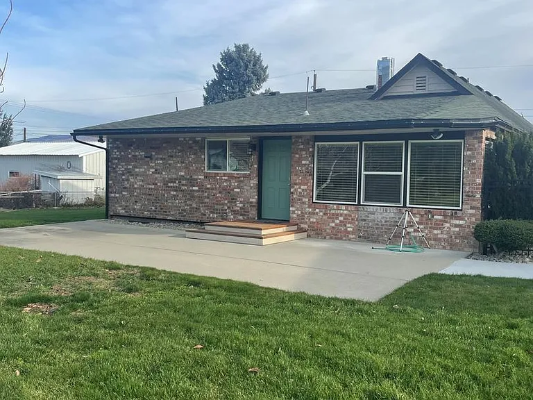 1018 Cypress Ln — Photo 19
