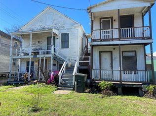 1307 34th St, Galveston, TX 77550