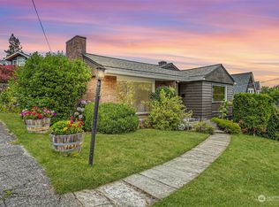5536 S Holly St, Seattle, WA