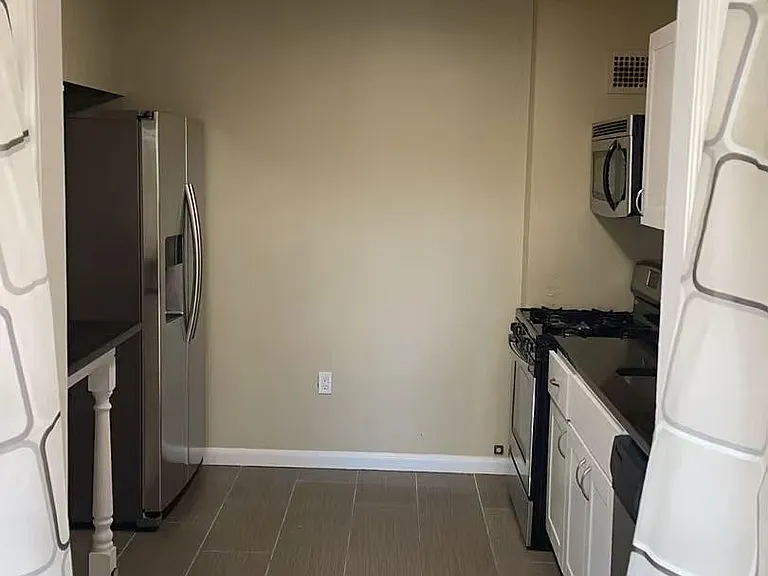 1225 Martha Custis Dr #516 — Photo 12