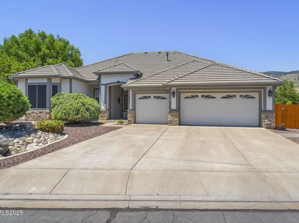 490 Norfolk Dr, Carson City, NV 89703