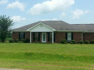 27 Vineyard Ln, Wiggins, MS 39577