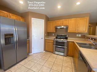 5195 Arena Dr, Las Cruces, NM 88012