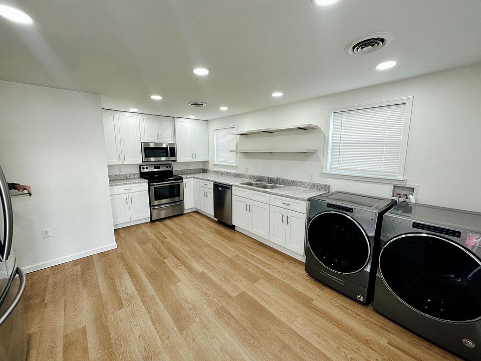 1st image of 1301 E Holston Ave #4
