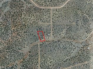 Hopi Lane, Seligman, AZ 86337