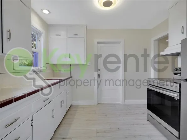 1119 Lochbrae Rd Unit 1, Sacramento, CA 95815