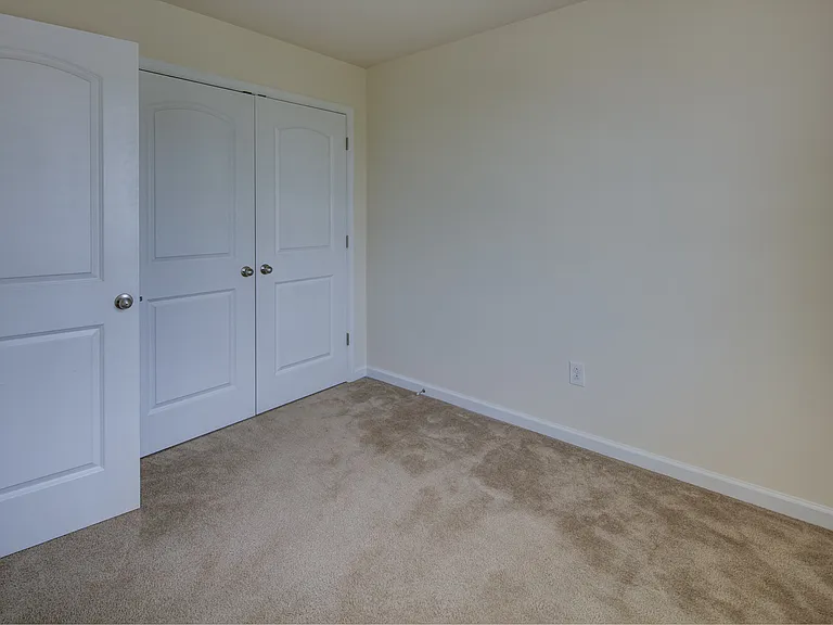 961 Lissicasey Loop — Photo 17