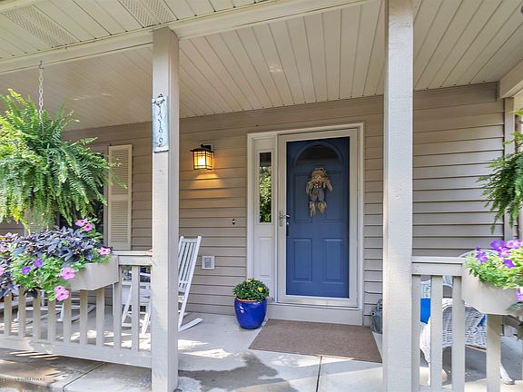 5th image of 13196 White Pine Dr