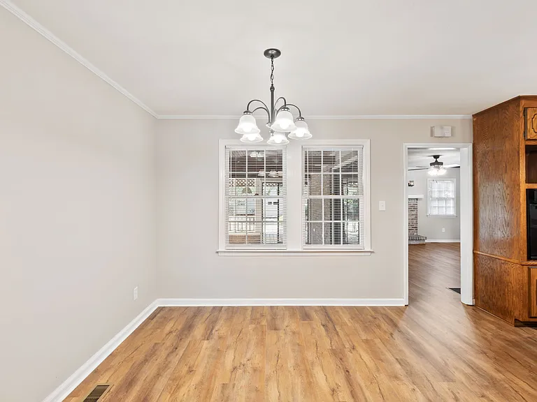 309 Kenwood Dr — Photo 4