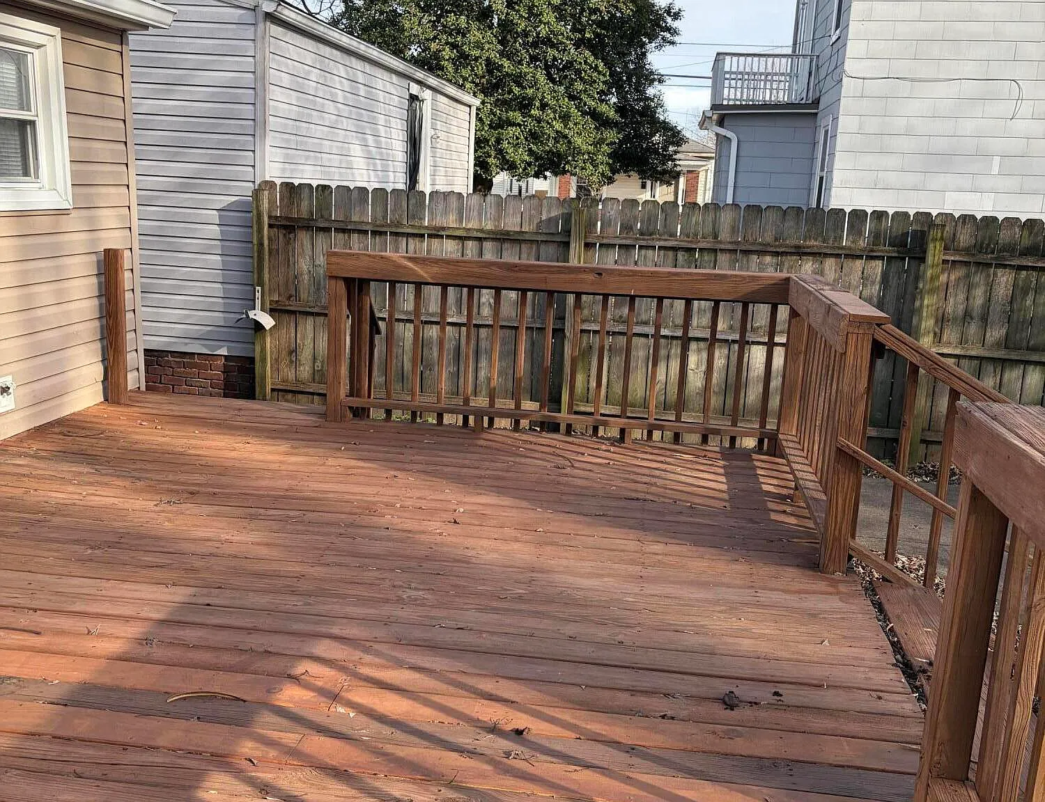 3 bed, 1.0 bath, 1112 sqft, $1,300 — Photo 4