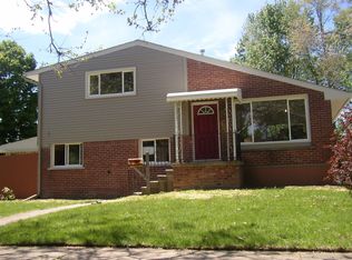 4532 Hayes St, Wayne, MI 48184