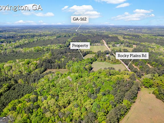 5th image of 1025 Rocky Plains Rd