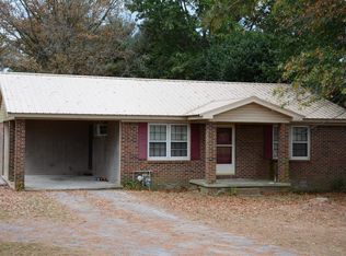 4 McAlister Rd, Fayetteville, TN 37334