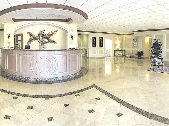 3rd image of 2121 N Ocean Blvd