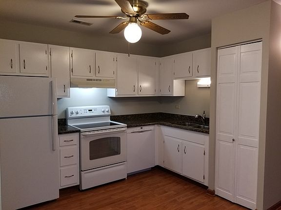 2nd image of 420 Walnut Creek Ln Unit 3307