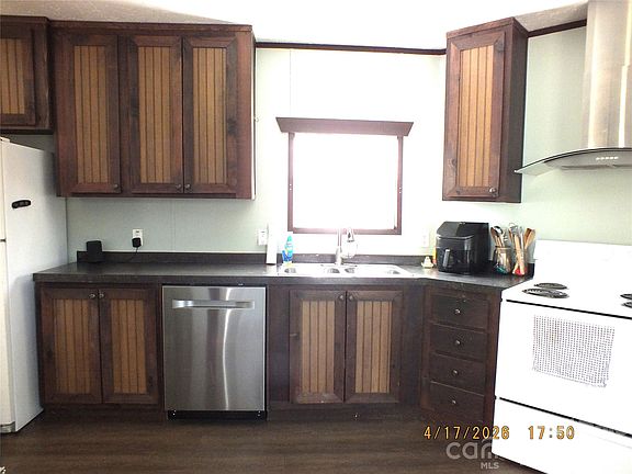 4th image of 3202 Mount Prospect Rd