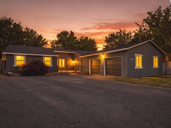 2508 S Edison Pl, Kennewick, WA 99338