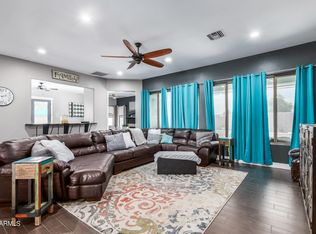 2123 S Valle Verde Cir, Mesa, AZ 85209
