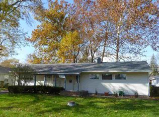 1139 Ebeling Dr, South Bend, IN
