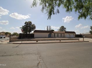351 Duanesburg St, Horizon City, TX 79928