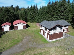 2352 S Misty Meadow Ln, Sequim, WA 98382