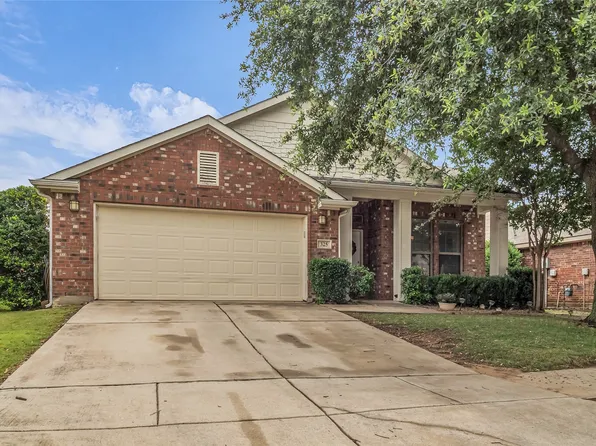 325 Redhead Dr, Little Elm, TX 75068