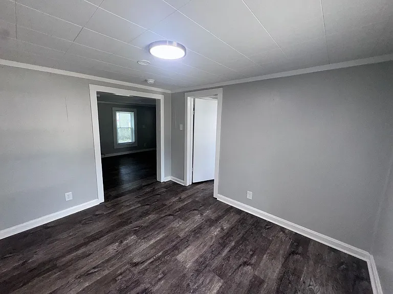 407 Elm Ave NW — Photo 15