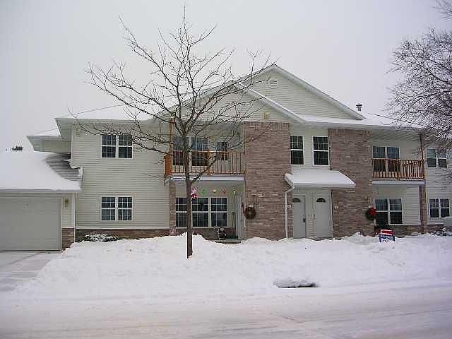 1st image of 319 Summit Dr