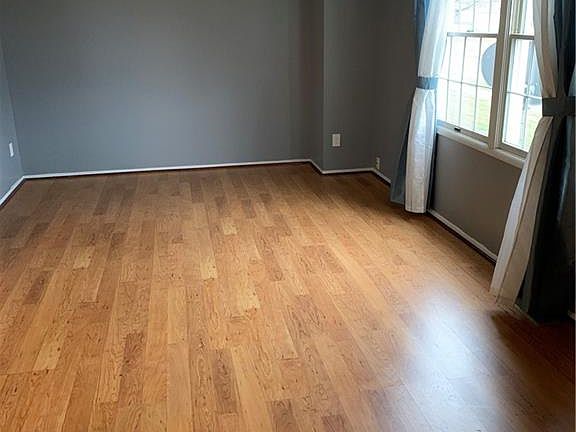 4th image of 2724 Lexington Ave NW Unit C