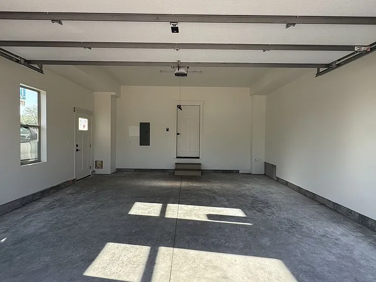 17 Grove Ln — Photo 6